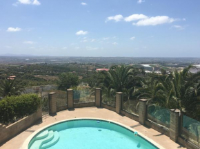Private Bedroom & Bathroom Grove, Pool & City View